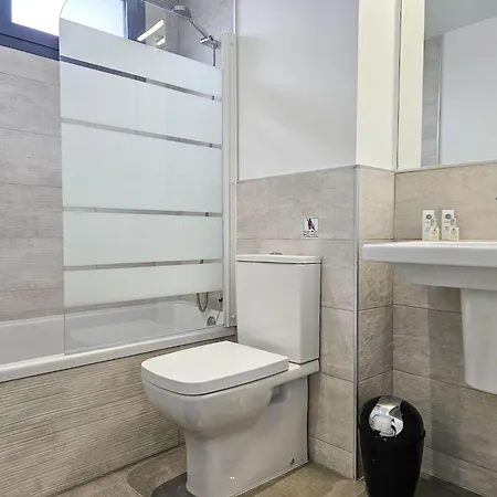 Modern 3 Bedroom With Amazing Facilities *