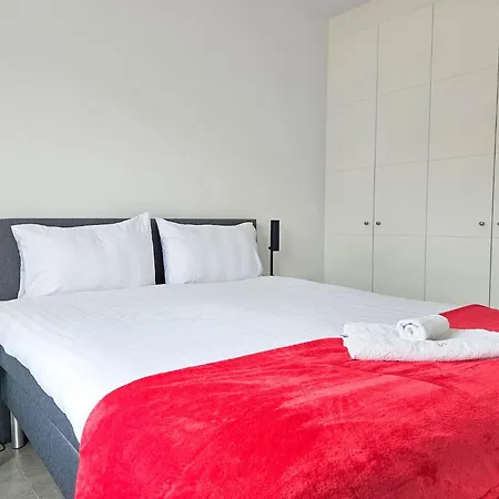 Apartment Modern 3 Bedroom With Amazing Facilities