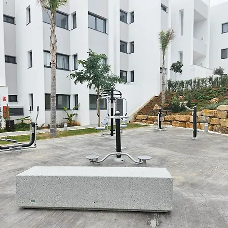 Modern 3 Bedroom With Amazing Facilities *